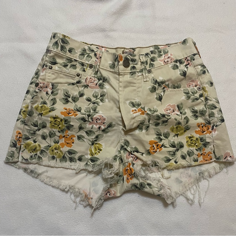 CITIZENS OF HUMANITY shorts